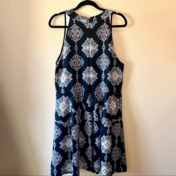 Mossimo Women’s Sleeveless A Line Dress - Picture 2 of 2